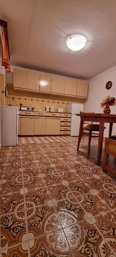 Sea La Vie Apartman Valun Kültér fotó